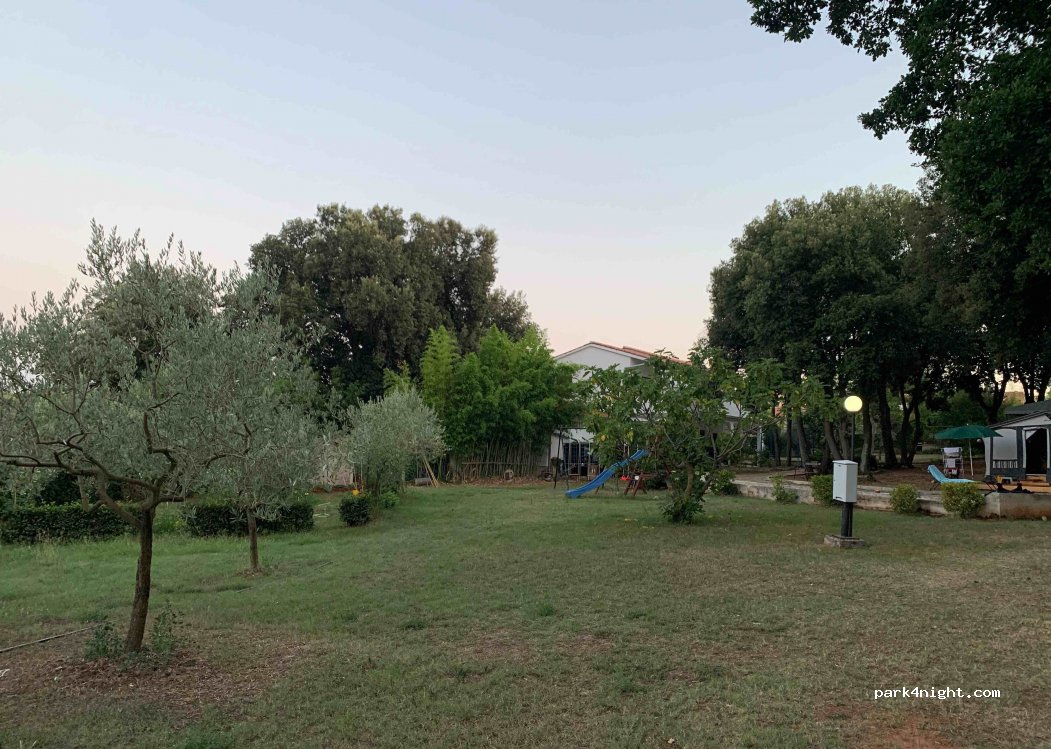Kamp Karlo — foto 2