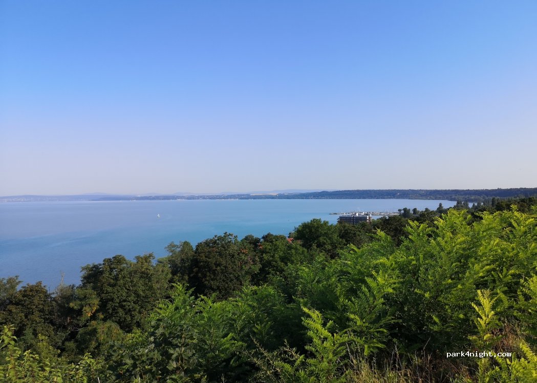 (8171) Balatonvilágos - 8 Iskola utca — foto 2