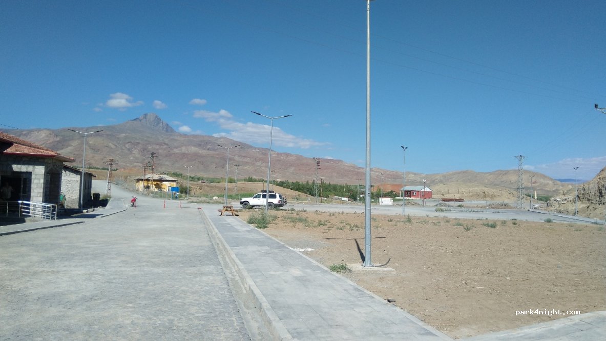 (76900) Orta - Unnamed Road — foto