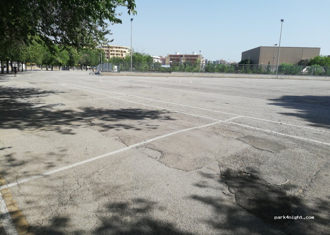 (71042) Cerignola - 6 Via dei Salici — foto
