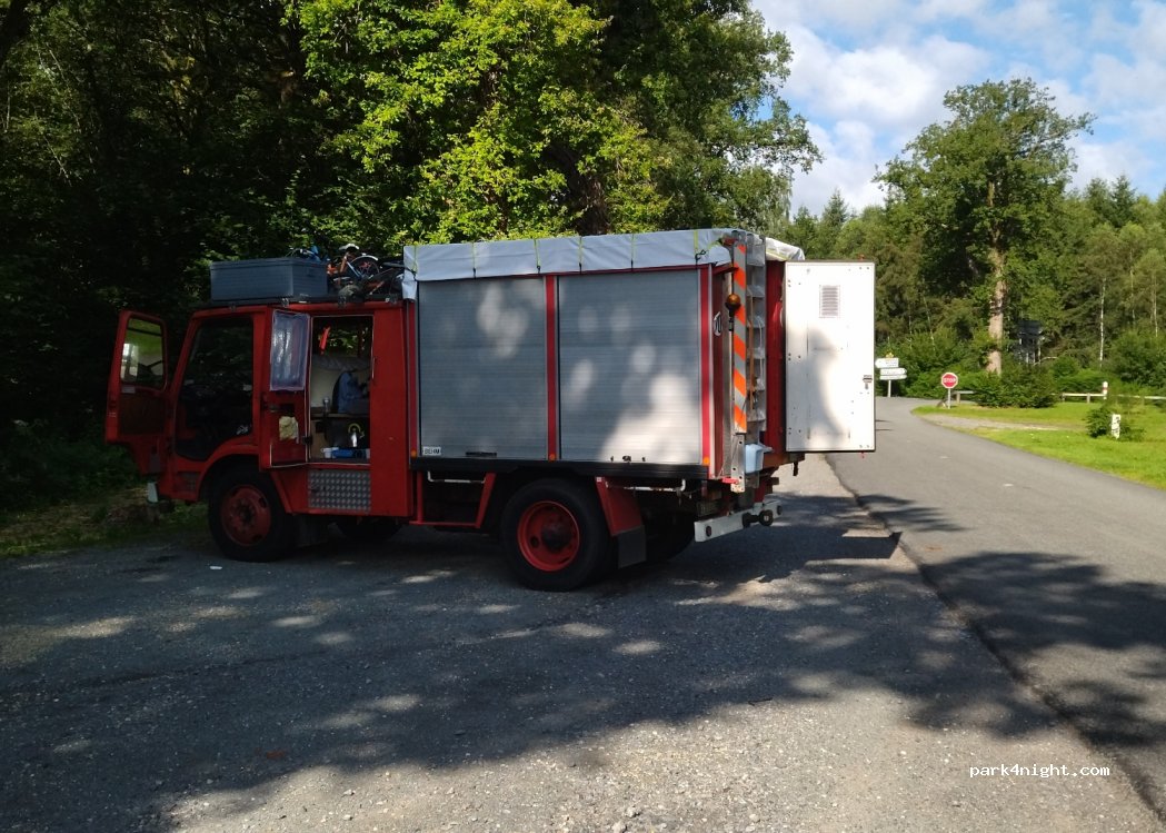 (08150) Renwez - D140 — foto