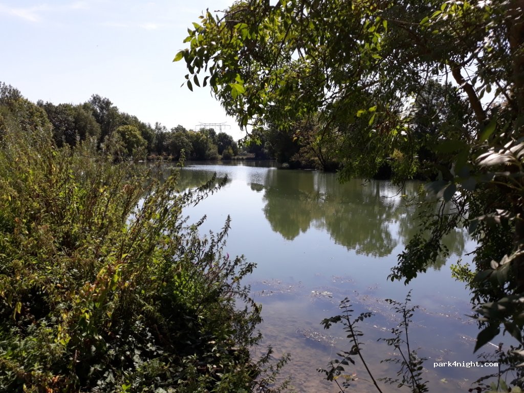 (17610) Chaniers - 40 Route Alain Colas — foto 3