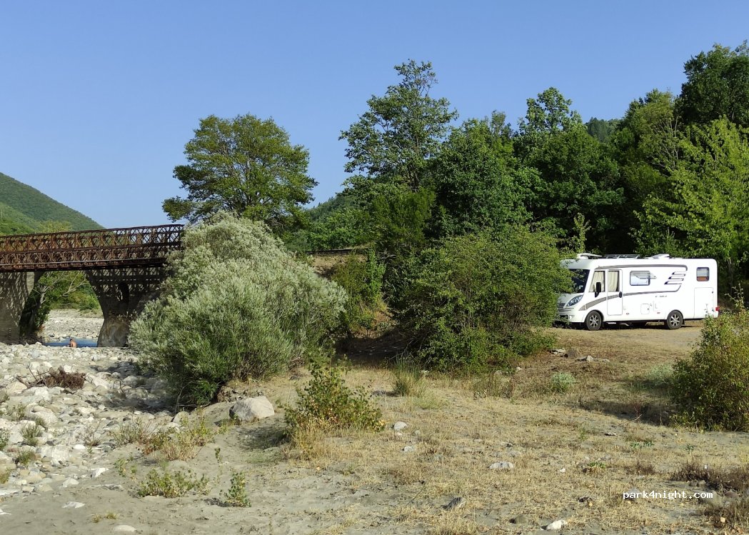 (440 15) Mastorochoria - Ethniki Odos Kozanis Ioanninon — foto 2