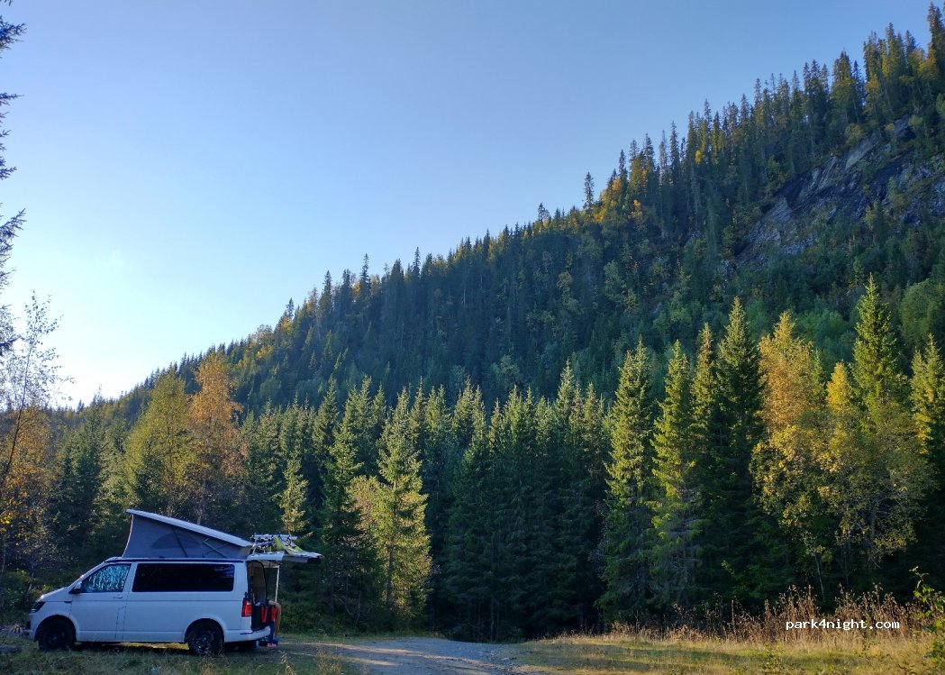 (7550) Hommelvik - Unnamed Road — foto
