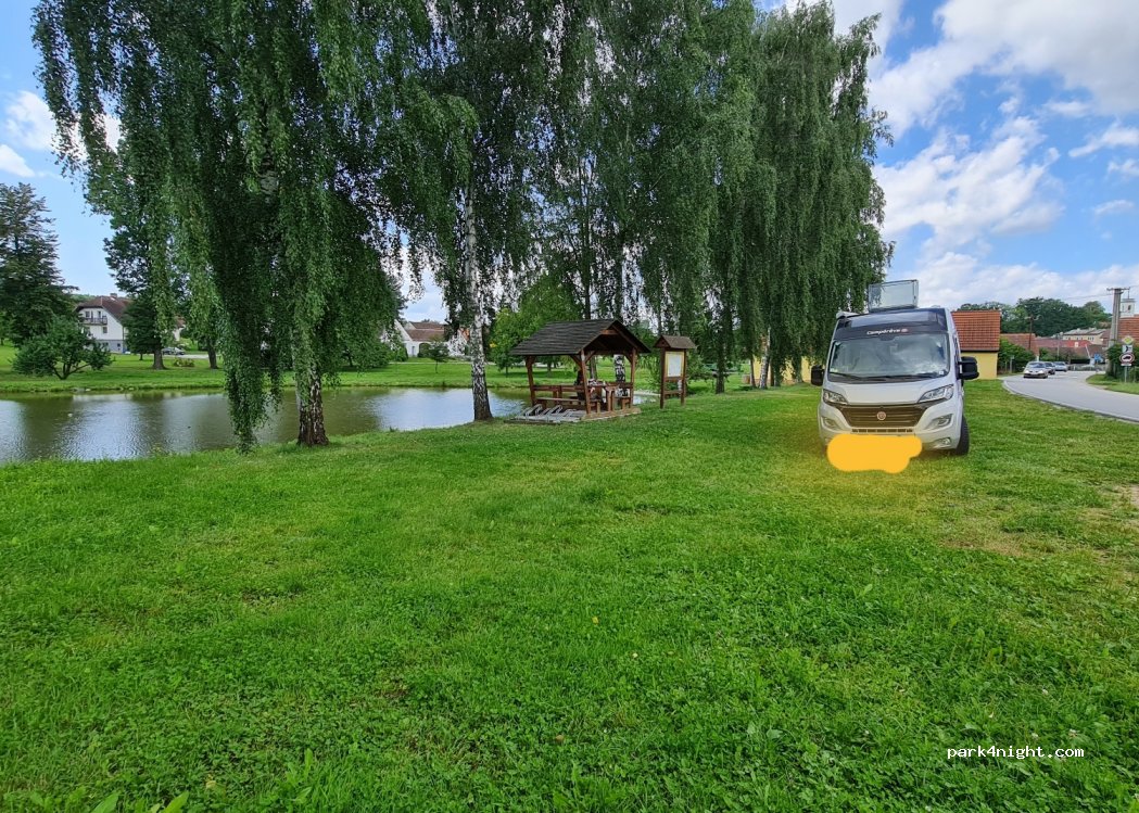 (373 72) Zvíkov - 19 Budějovická — foto
