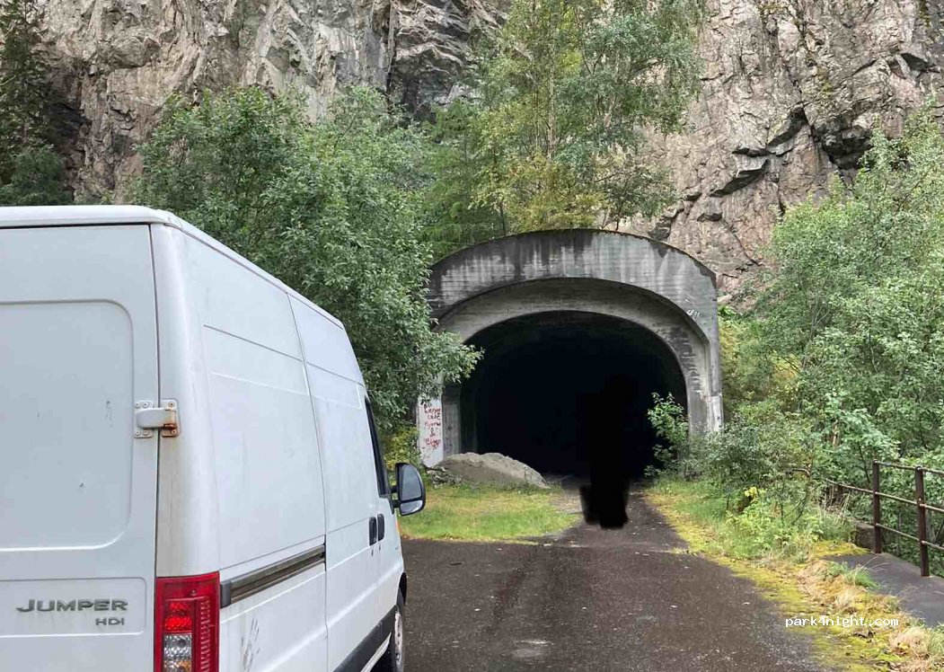 (6885) Årdalstangen - Steiggjetunnelen — foto