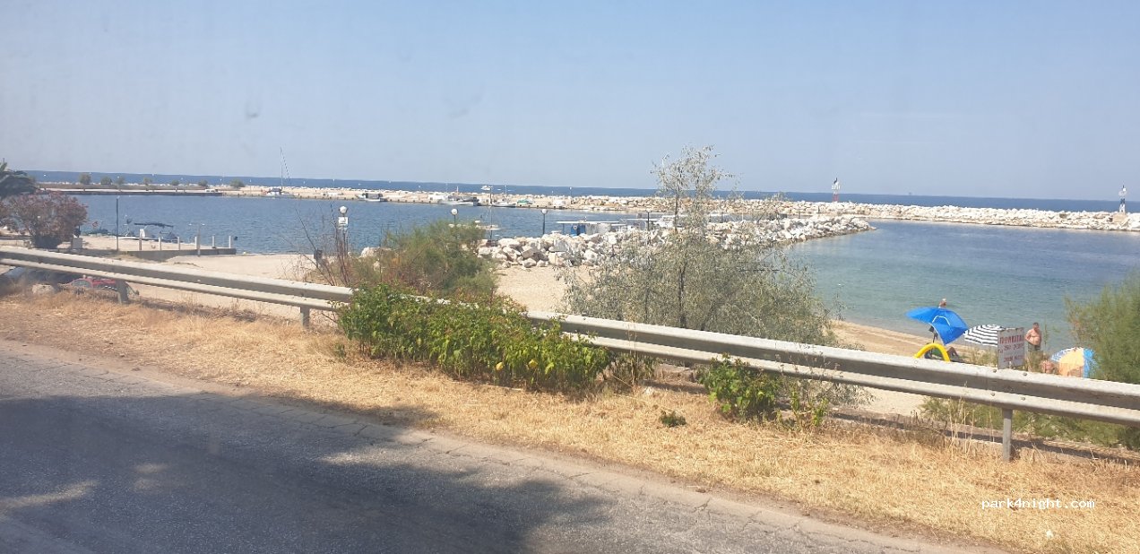 (640 10) Skala Kallirachis - Ethniki Odos Thasou Limenarion — foto 2