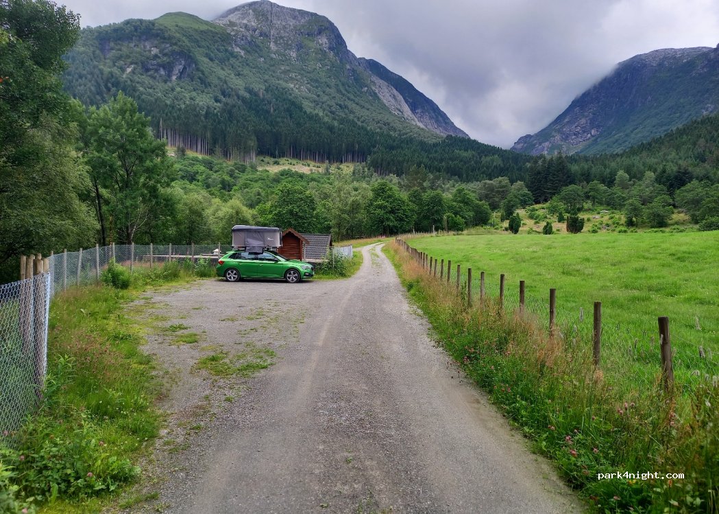 (5463) Uskedalen - 37 Eikevegen — foto