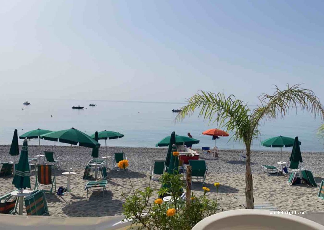 (89044) Locri - Strada Statale 106 Jonica — foto