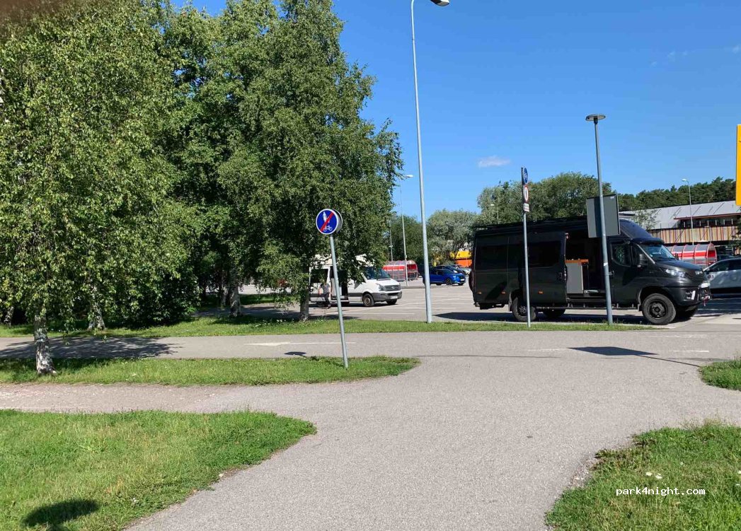 (11911) Tallinn - 4 Rummu tee — foto