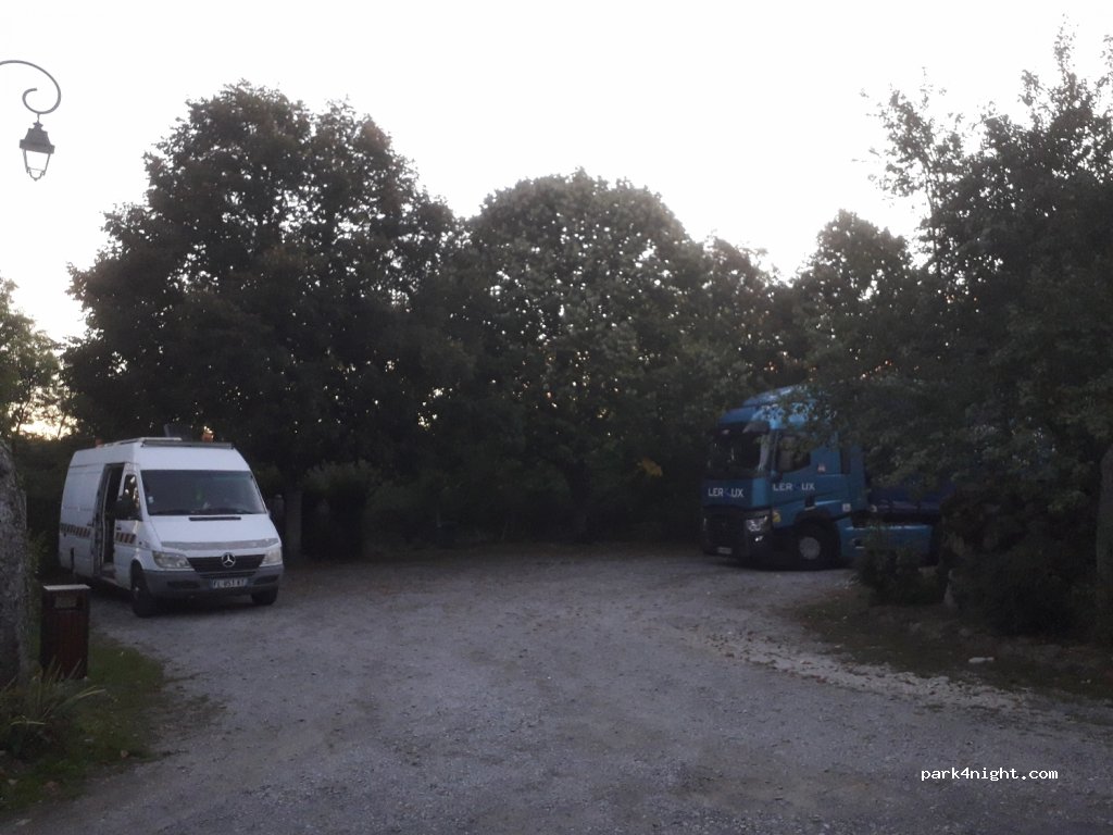 (23150) Sous-Parsat - — foto 2