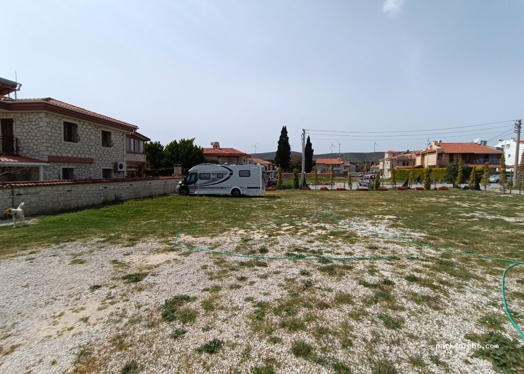 (35930)  - 19 11061. Sokak — foto 2