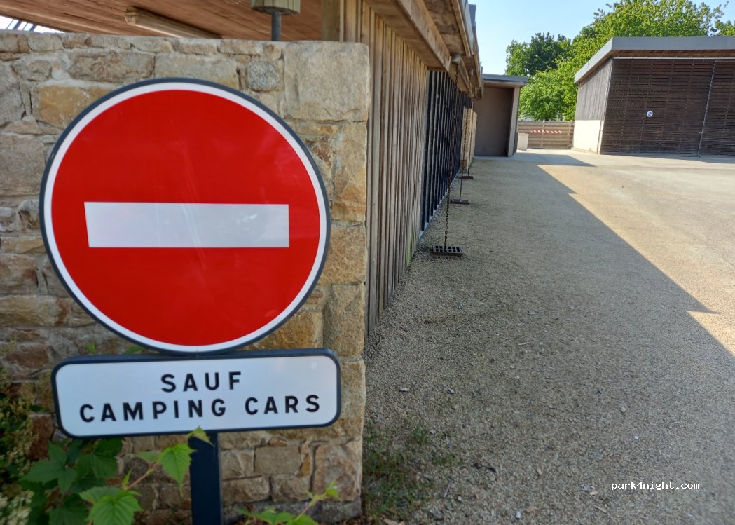 Aire de camping-car Cavan — foto 2
