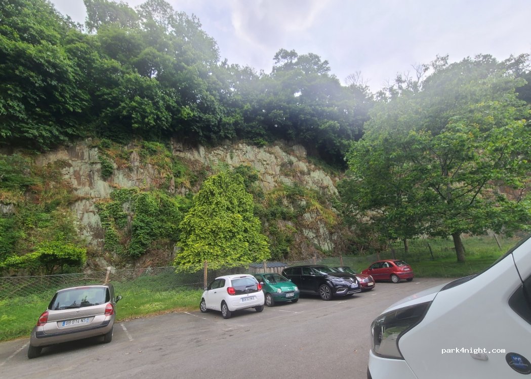 (35300) Fougères - 22 Rue de Savigny — foto 4