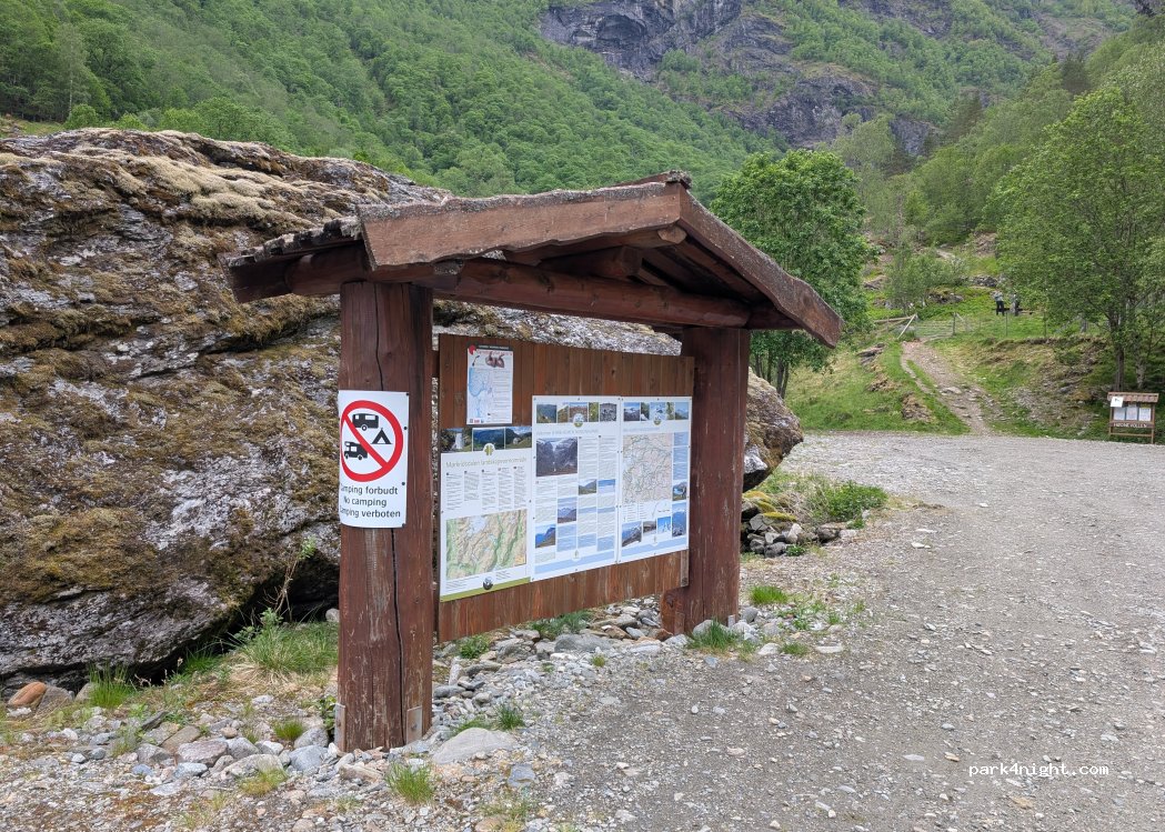 (6876) Morkridsdalen - Unnamed Road — foto