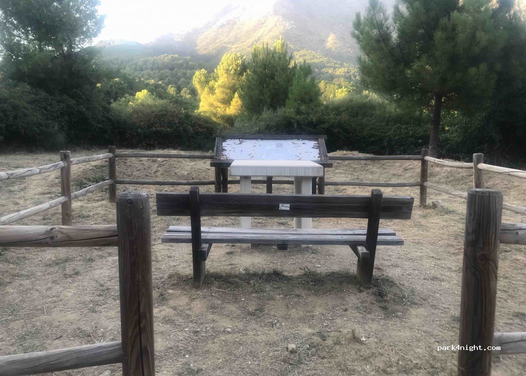 (05413) Cuevas del Valle - Calle Barreras — foto