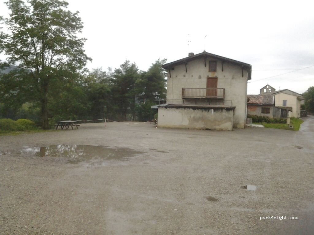 (09300) Bénaix - 54-56 La Prade — foto
