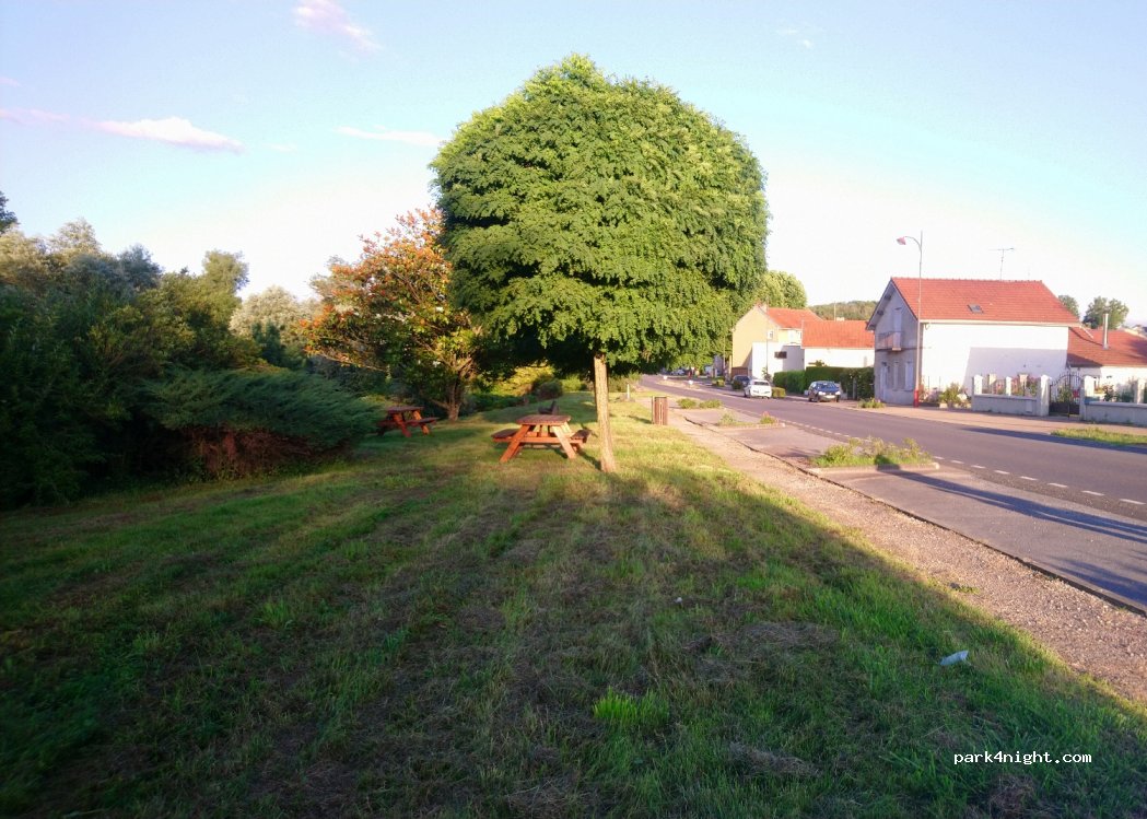 (52100) Valcourt - 4 Rue de la Marne — foto