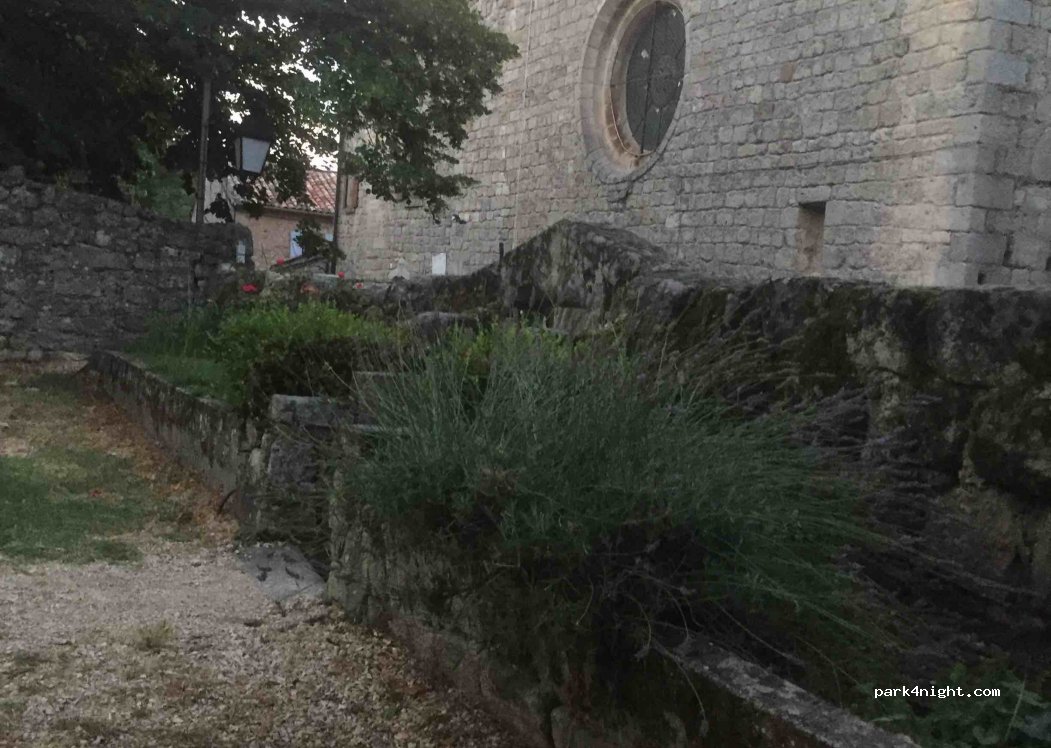 (07110) Chassiers - Le Village de Chassiers — foto