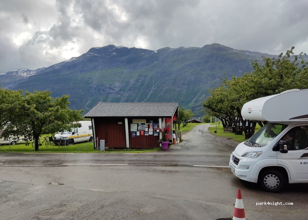 Lofthus Camping — foto 2