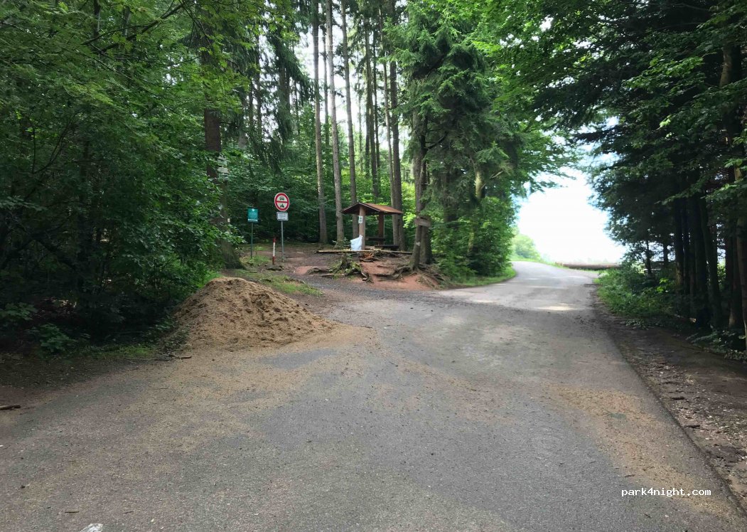(512 51) Syřenov - Unnamed Road — foto 3