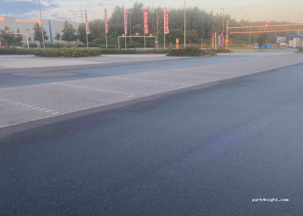 (92533) Wernberg-Köblitz - 5 Klaus-Conrad-Straße — foto