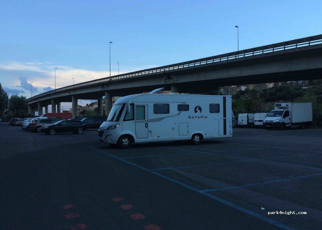(18039) Ventimiglia - 32 Via Tenda — foto 3