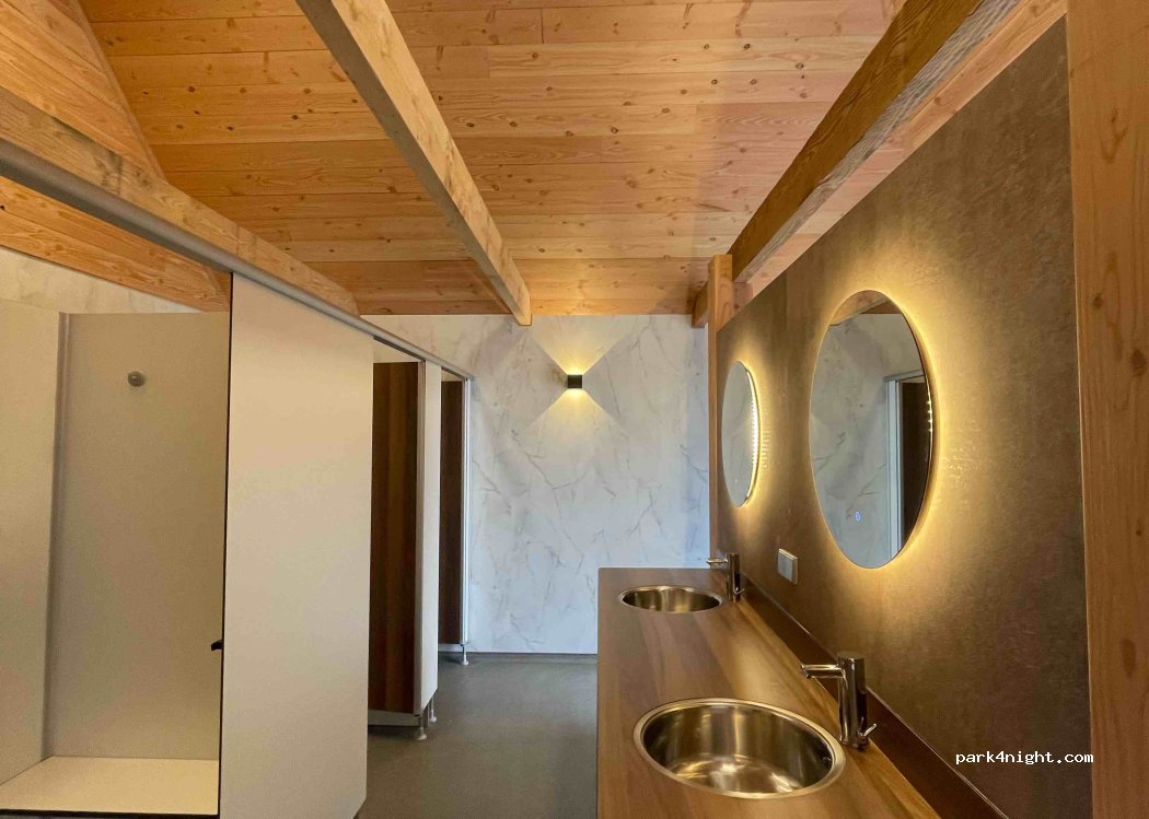 Camperplaats Westerwijtwerd — foto 4