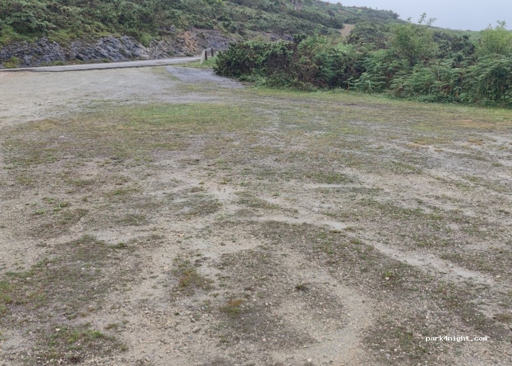 (39553) Celis - Unnamed Road — foto