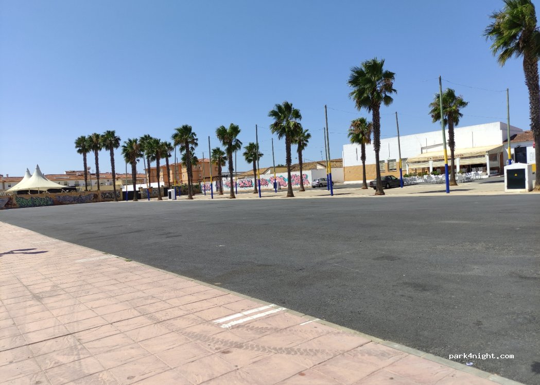 (21110) Aljaraque - 1 Carretera Huelva Punta Umbría — foto 3
