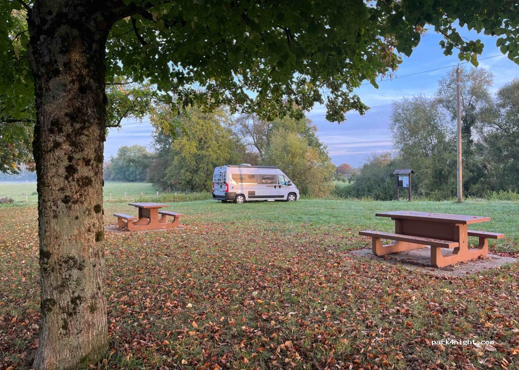 (55120) Neuvilly-en-Argonne - 1 Rue André Maginot — foto 3