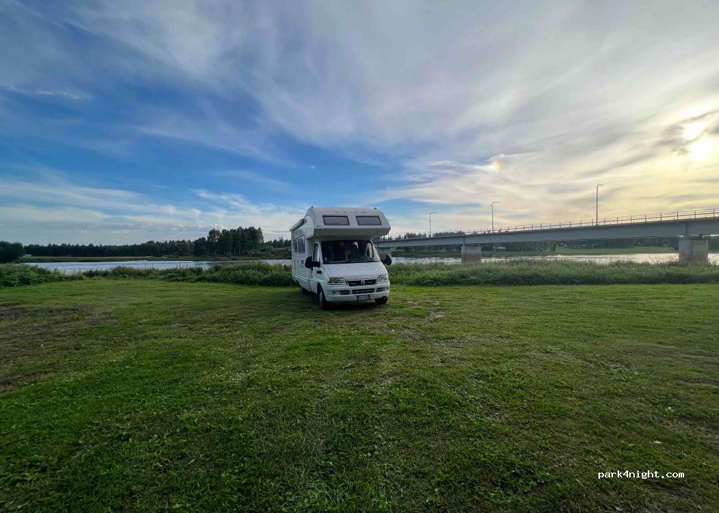 (956 92) Överkalix - — foto 2