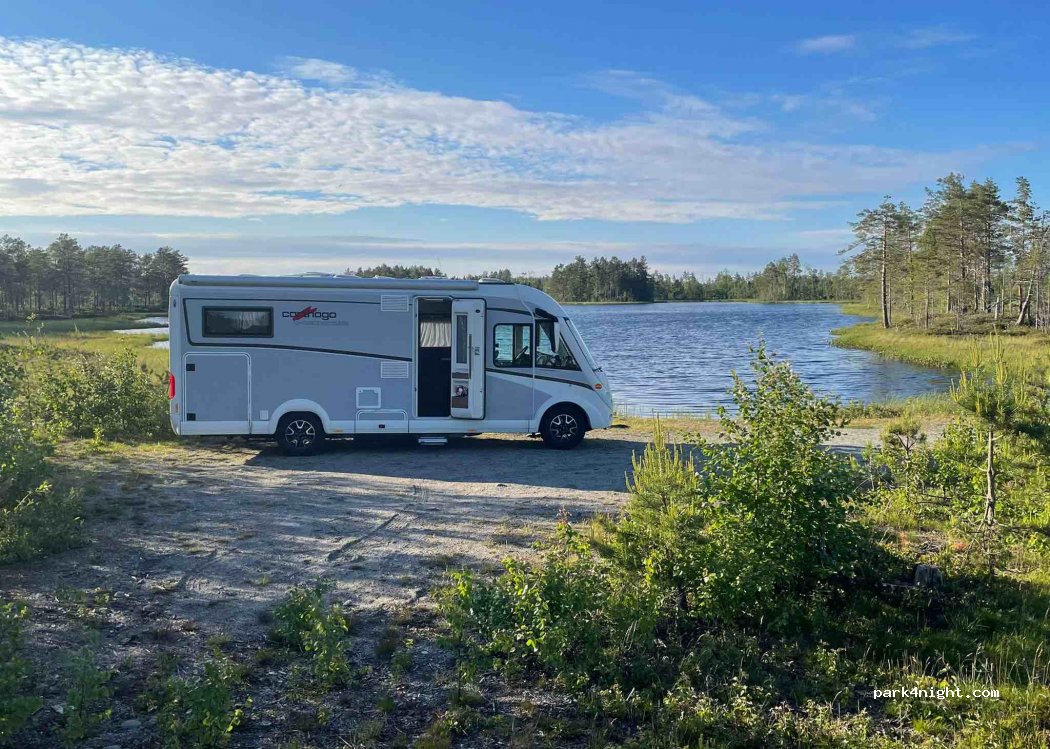 (905 82) Umeå - Norrmjölevägen — foto