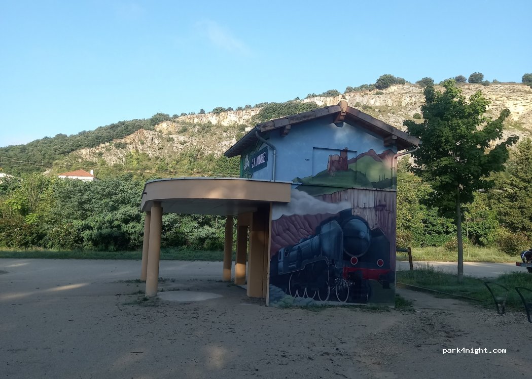 (07130) Cornas - 8 Chemin de la Station — foto 2