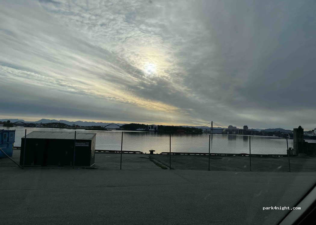 (4007) Sandvigå - Sandvigå Motorhome Parking — foto 3