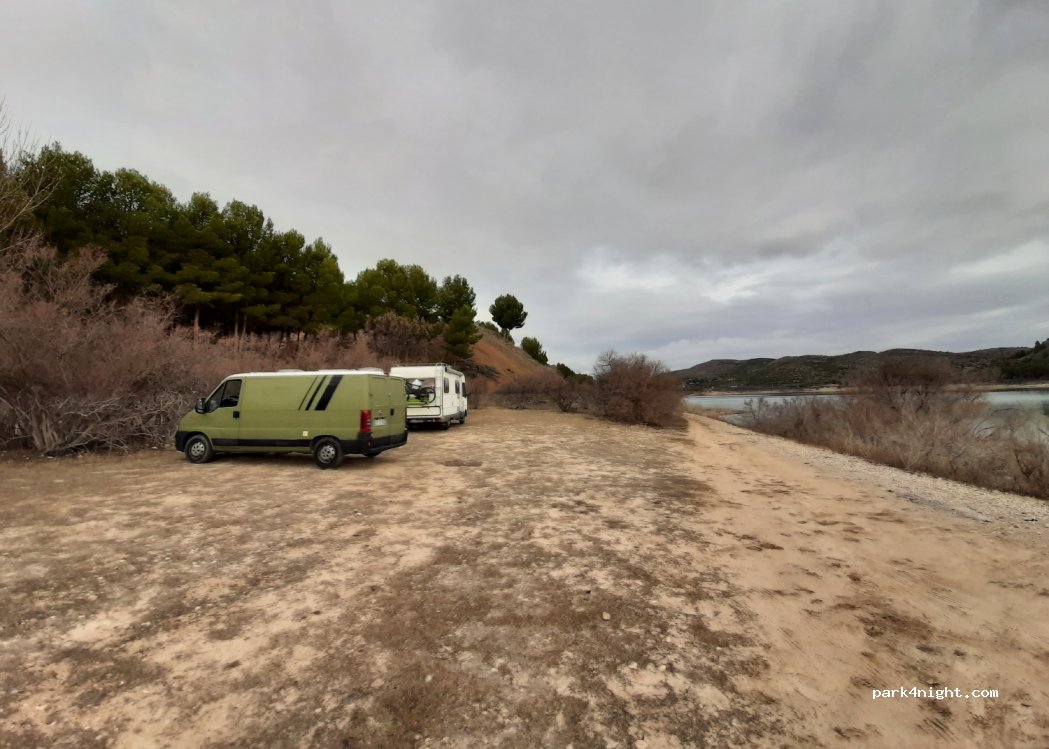 (50210) Nuévalos - Unnamed Road — foto 3