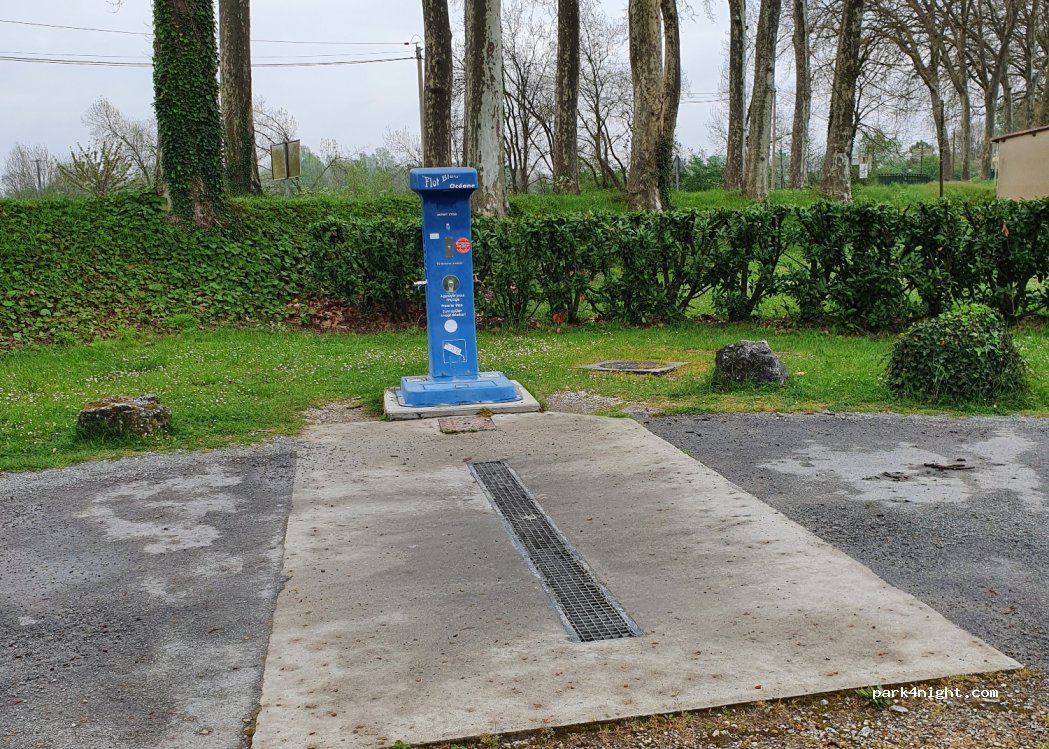 (16390) Laprade - 14 Route de Riberac, Aubeterre-sur-Dronne — foto 2