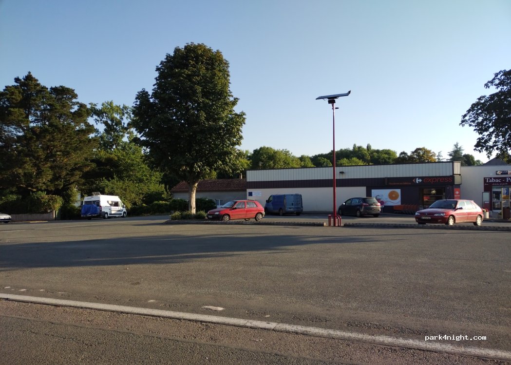 (79310) Mazières-en-Gâtine - 2 D3743 — foto