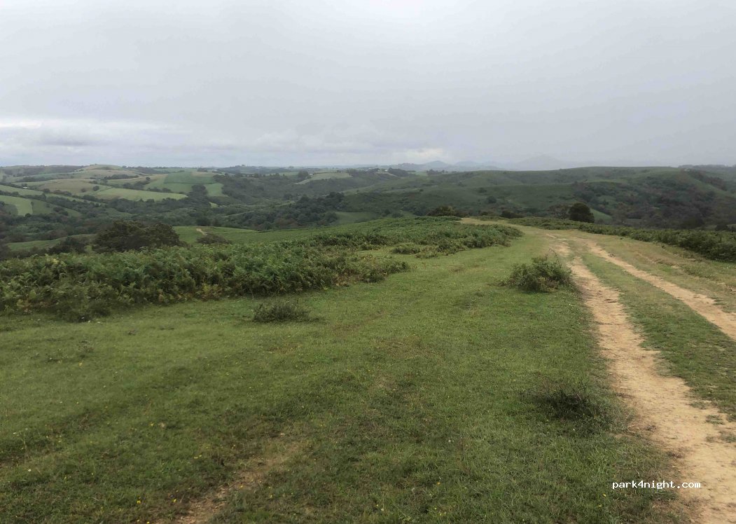 (64240) Hasparren - Chemin d'Antzenia — foto 2