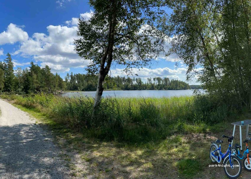 (370 17) Eringsboda - Unnamed Road — foto 4