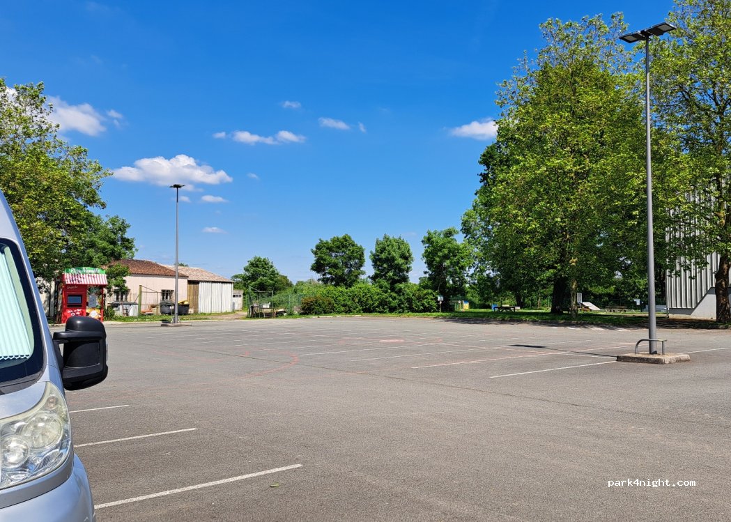 (85320) Moutiers-sur-le-Lay - Rue Ancien Calvaire — foto 4