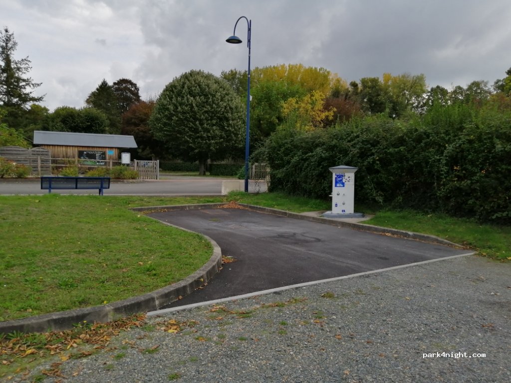 (72500) Vaas - Rue du Port Liberge — foto