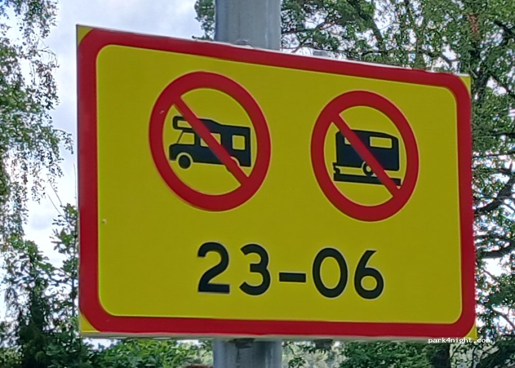 (243 92) Höör - 704 Länghult Hallaskog — foto 4