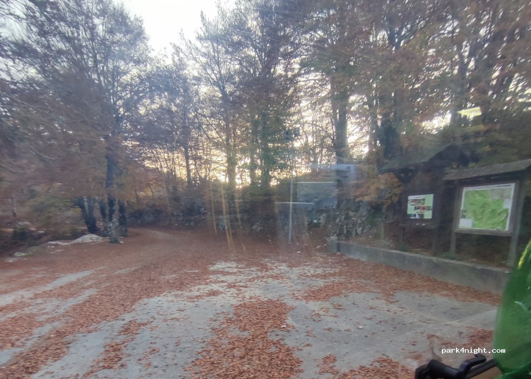 (00020) Vallepietra - Unnamed Road — foto 2