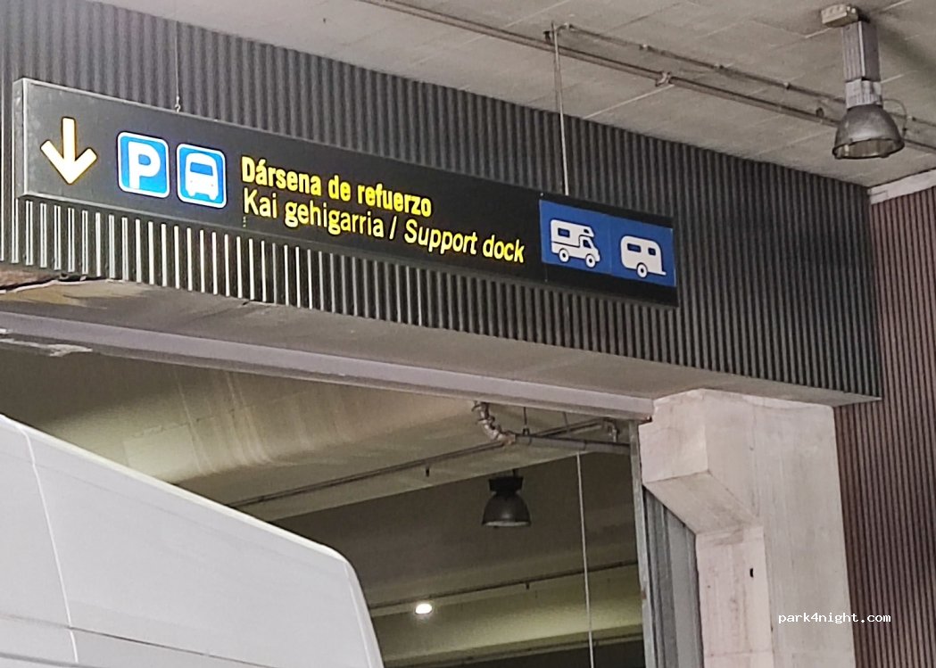 (31003) Pamplona - C Yanguas y Miranda 2 — foto