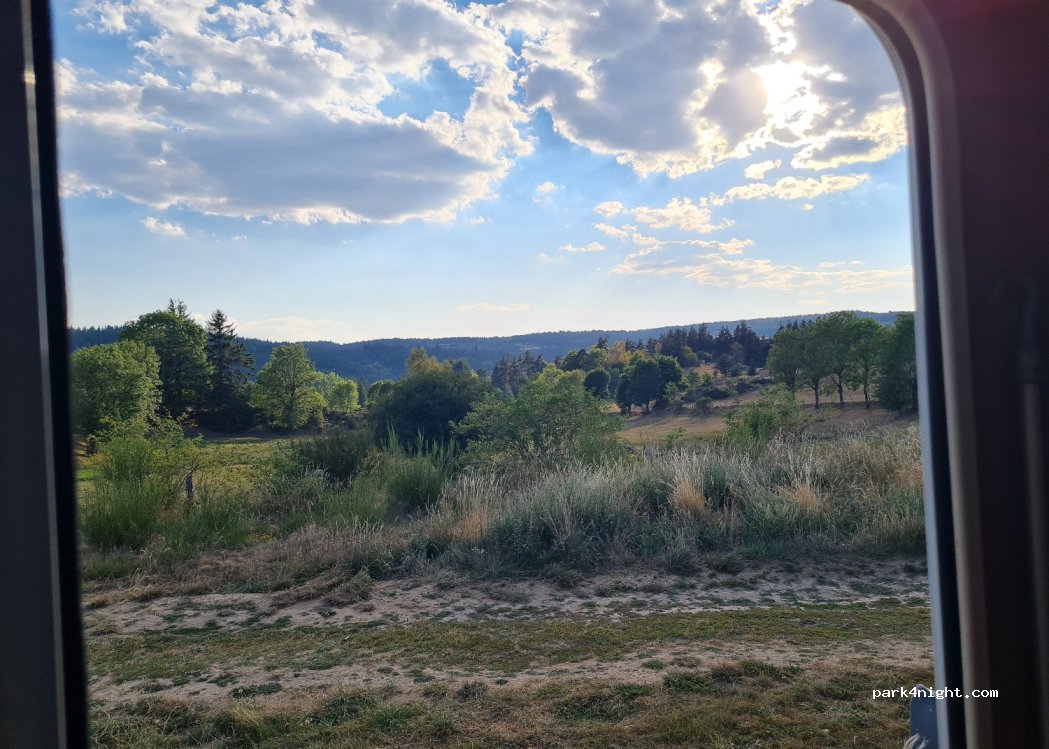 (48600) Auroux - Unnamed Road — foto 3