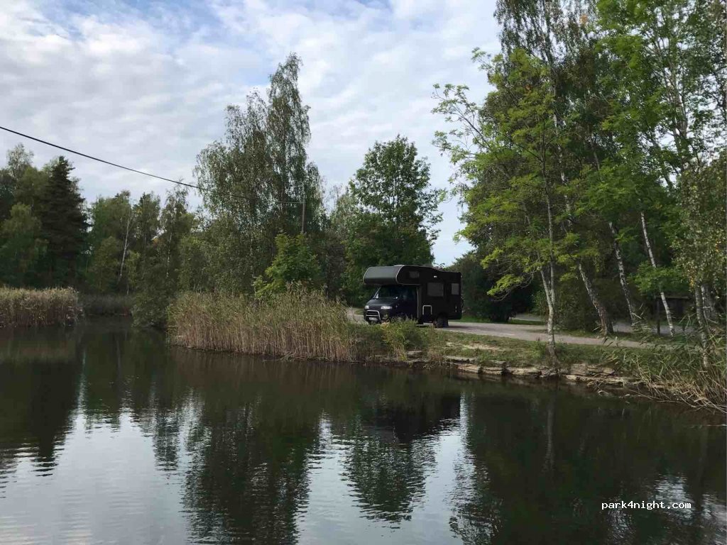 (692 92) Kumla - 5 Hästhagsvägen — foto 3