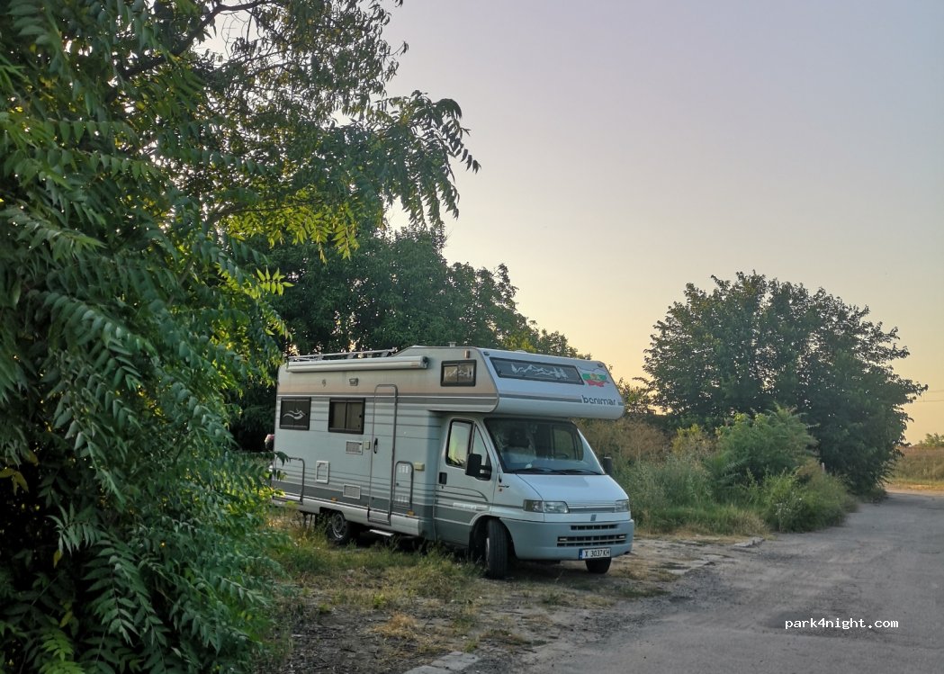 (6450) Harmanli - 12 Перуника — foto