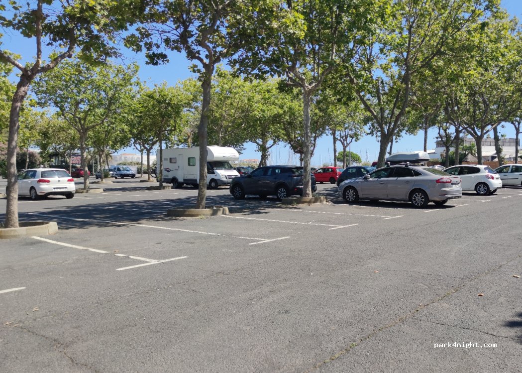 (34300) Agde - 2 Rue des Sans Soucis — foto