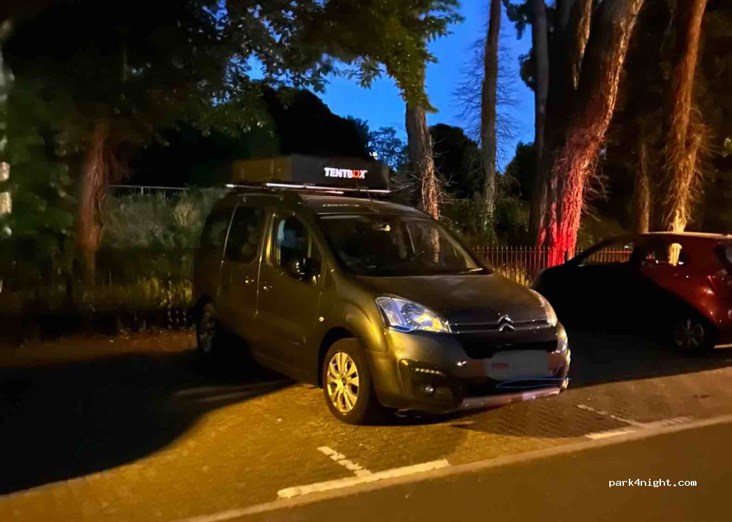 (CF11 9LJ) Cardiff - 10 Cathedral Road — foto 4